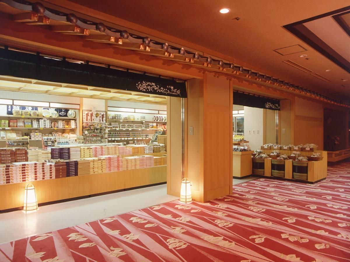 Hotel Yumoto Uonuma Buitenkant foto