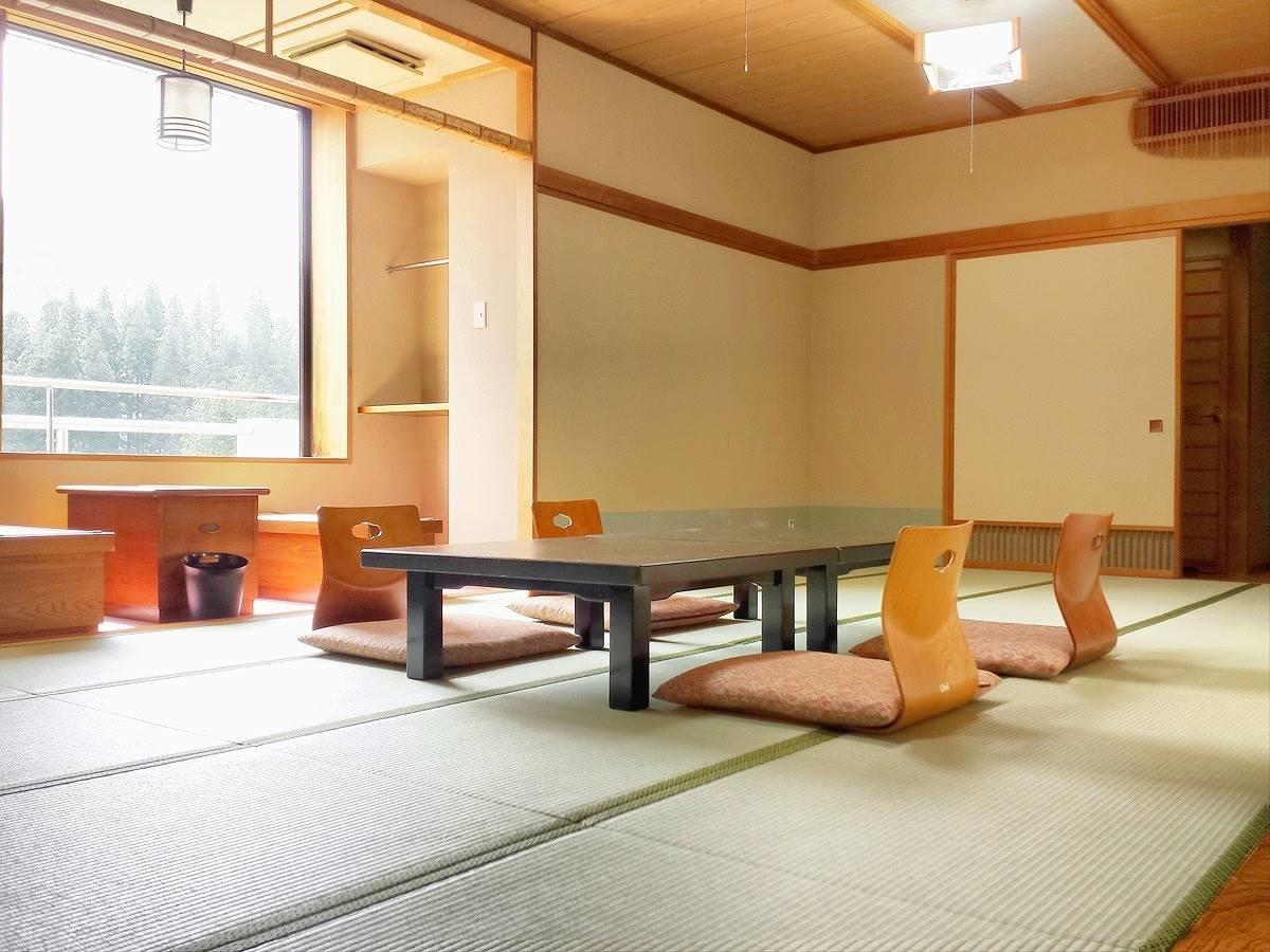 Hotel Yumoto Uonuma Buitenkant foto
